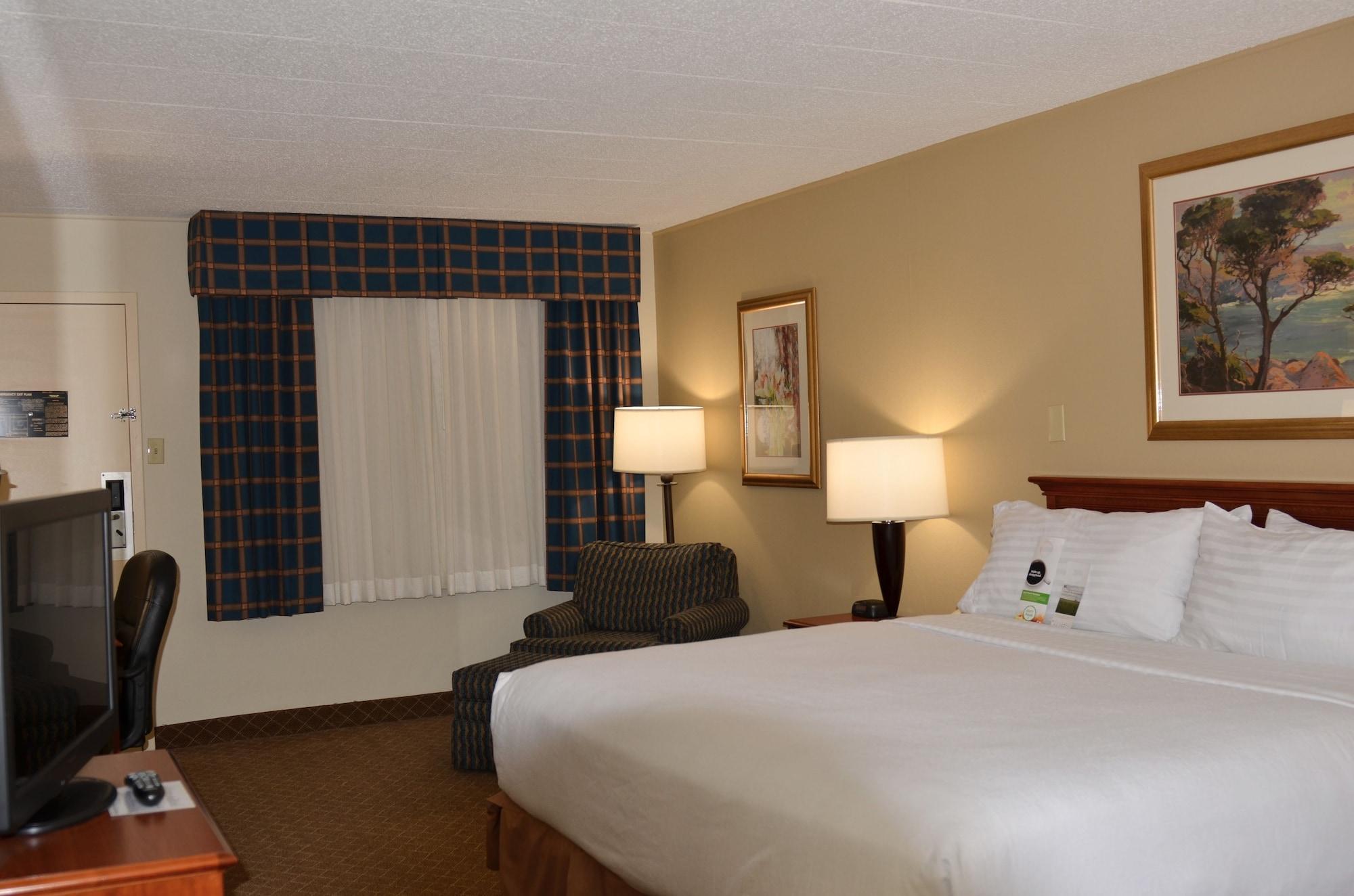 Clarion Inn Frederick Event Center Екстериор снимка