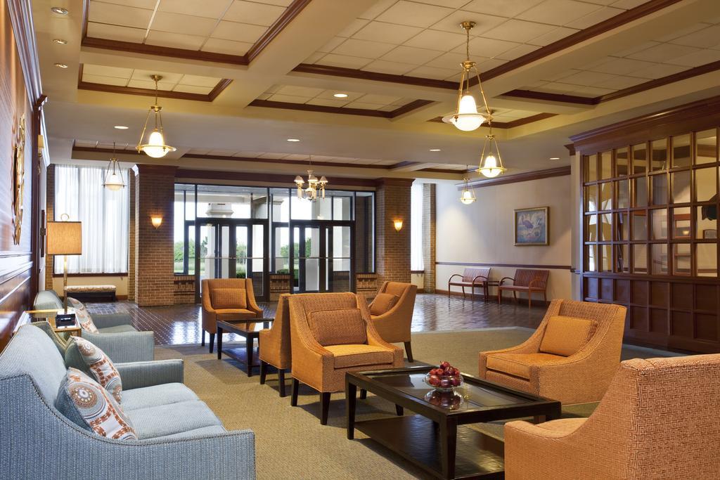 Clarion Inn Frederick Event Center Екстериор снимка