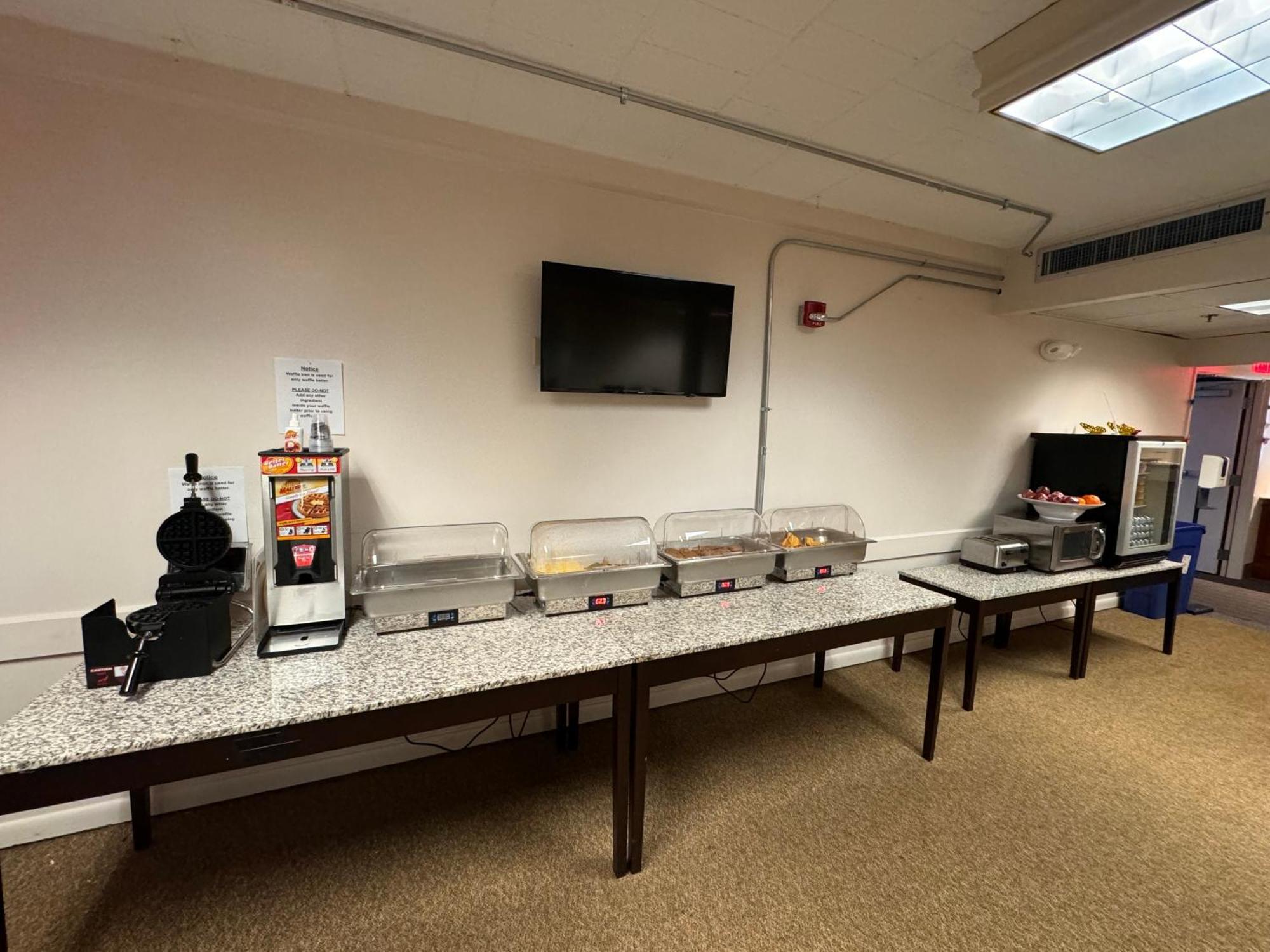 Clarion Inn Frederick Event Center Екстериор снимка