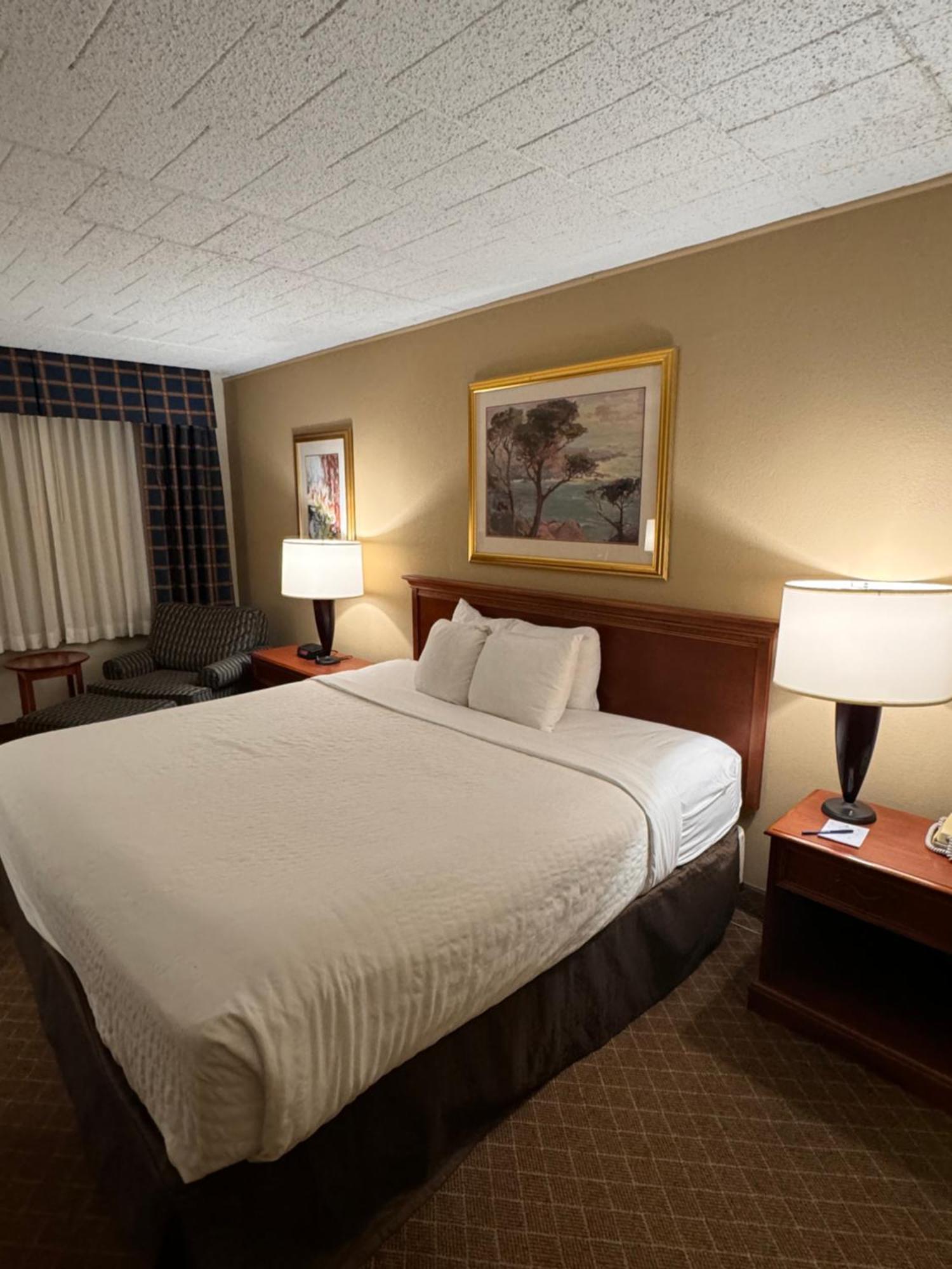 Clarion Inn Frederick Event Center Екстериор снимка
