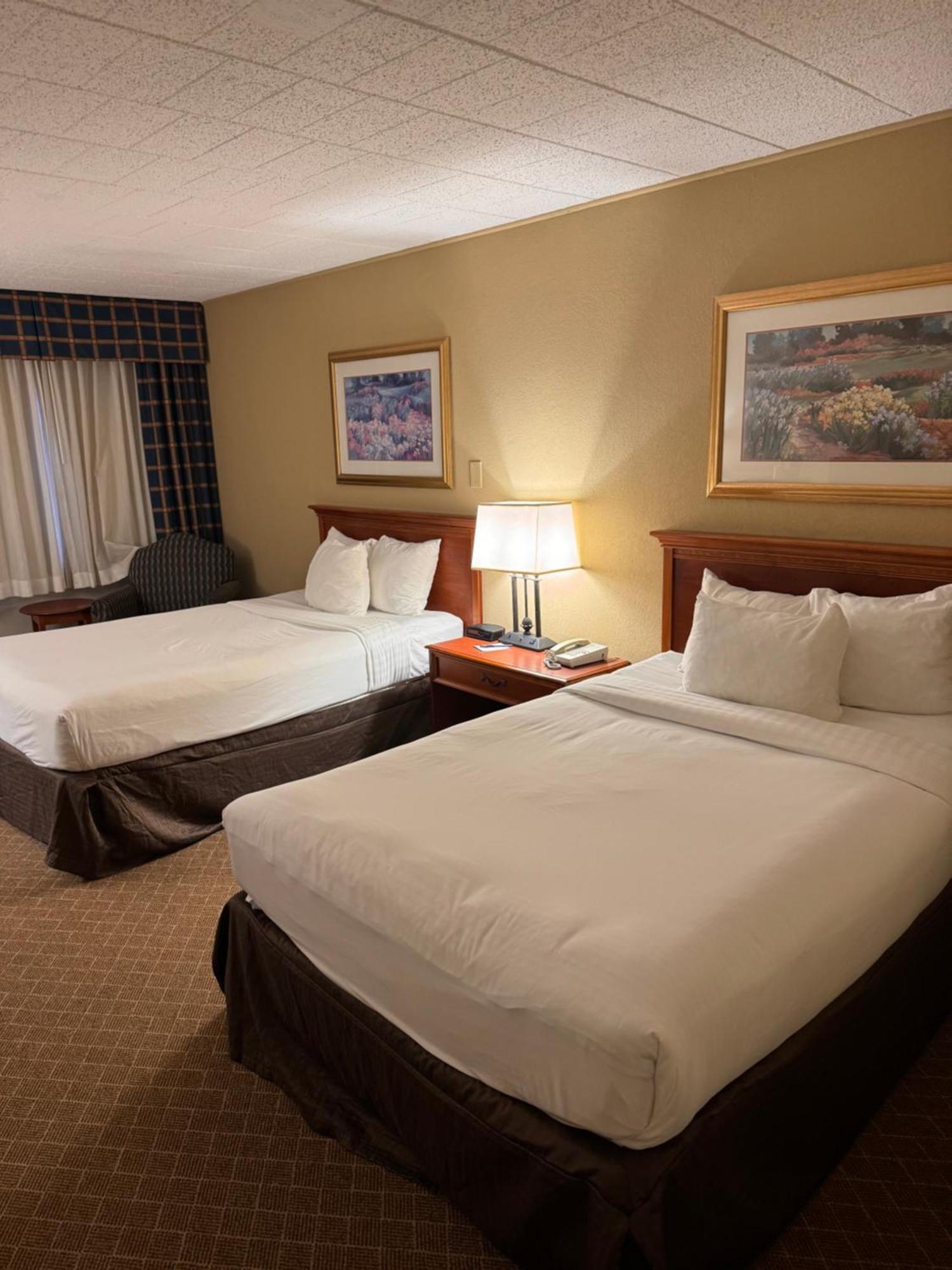 Clarion Inn Frederick Event Center Екстериор снимка