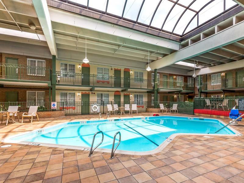 Clarion Inn Frederick Event Center Екстериор снимка